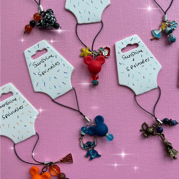 📱✨ magical Mickey disney inspired handmade phone charm or keychain - Picture 10 of 12